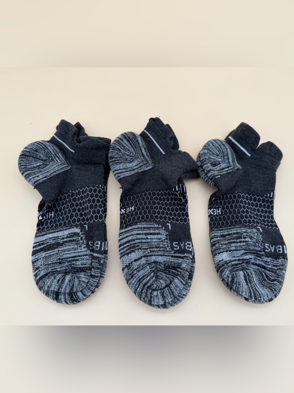 Bombas Ankle Performance Socks Dark gray size medium new without tags 3 pairs